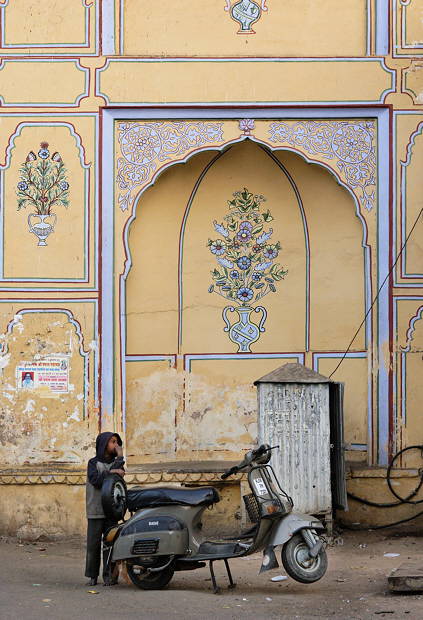 Jaipur: beggar child