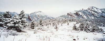 Mesa trail snow, April 2001